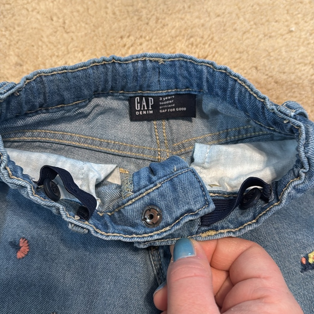 Gap Girls Embroidered Jeans 3 - Picture 4 of 5